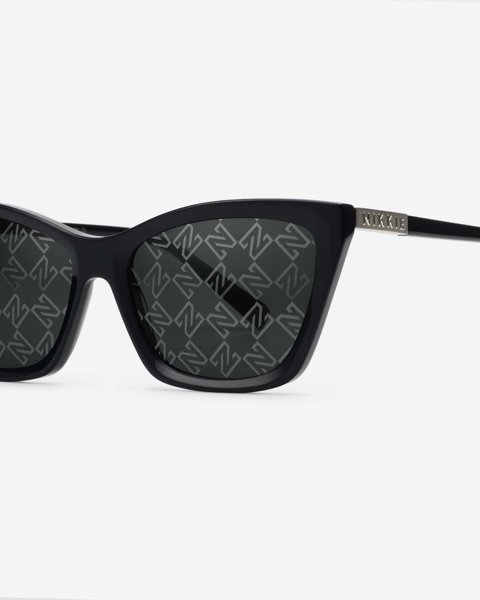 Daisy Logo Sunglasses