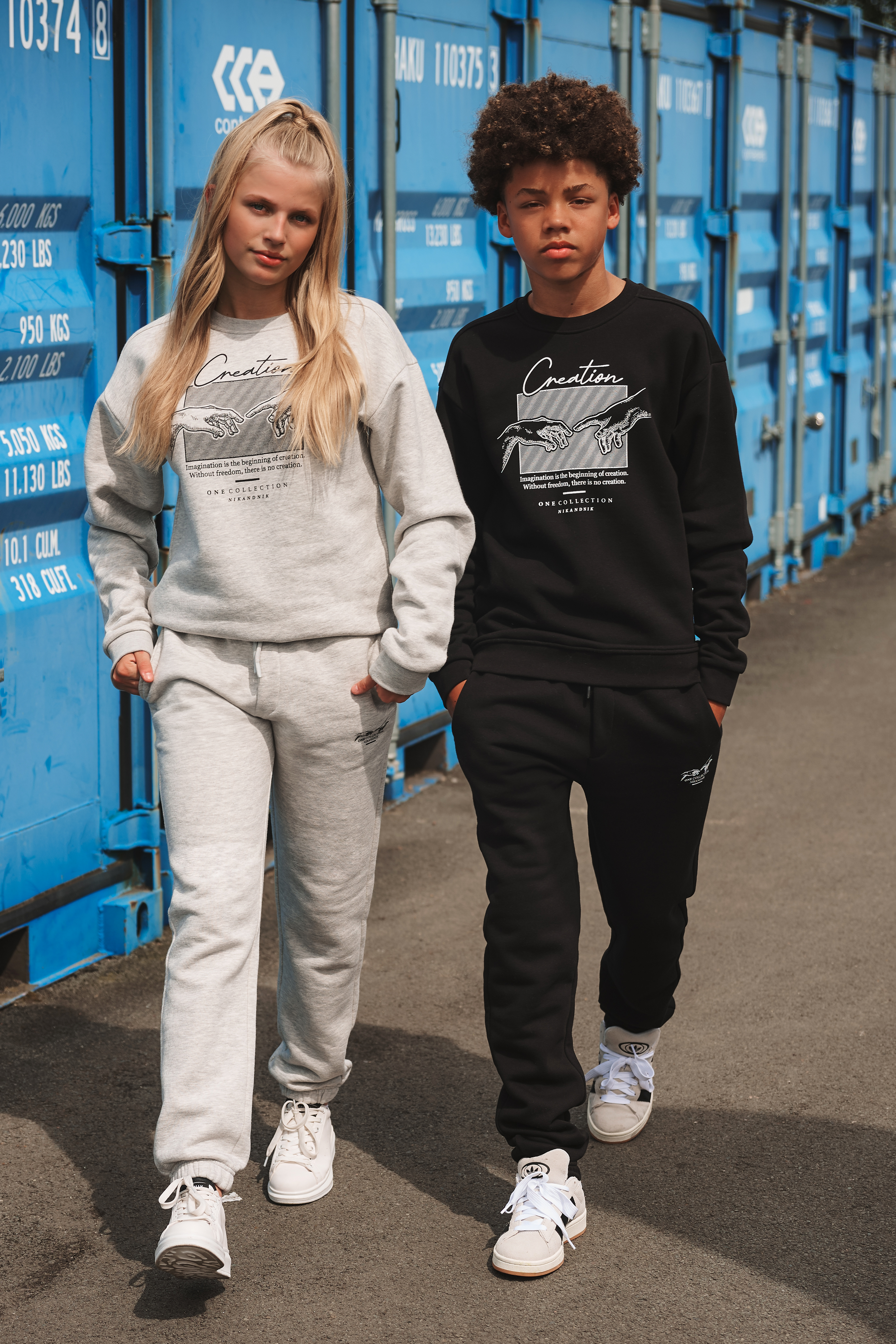 Mid rise sweatpants met graphic print