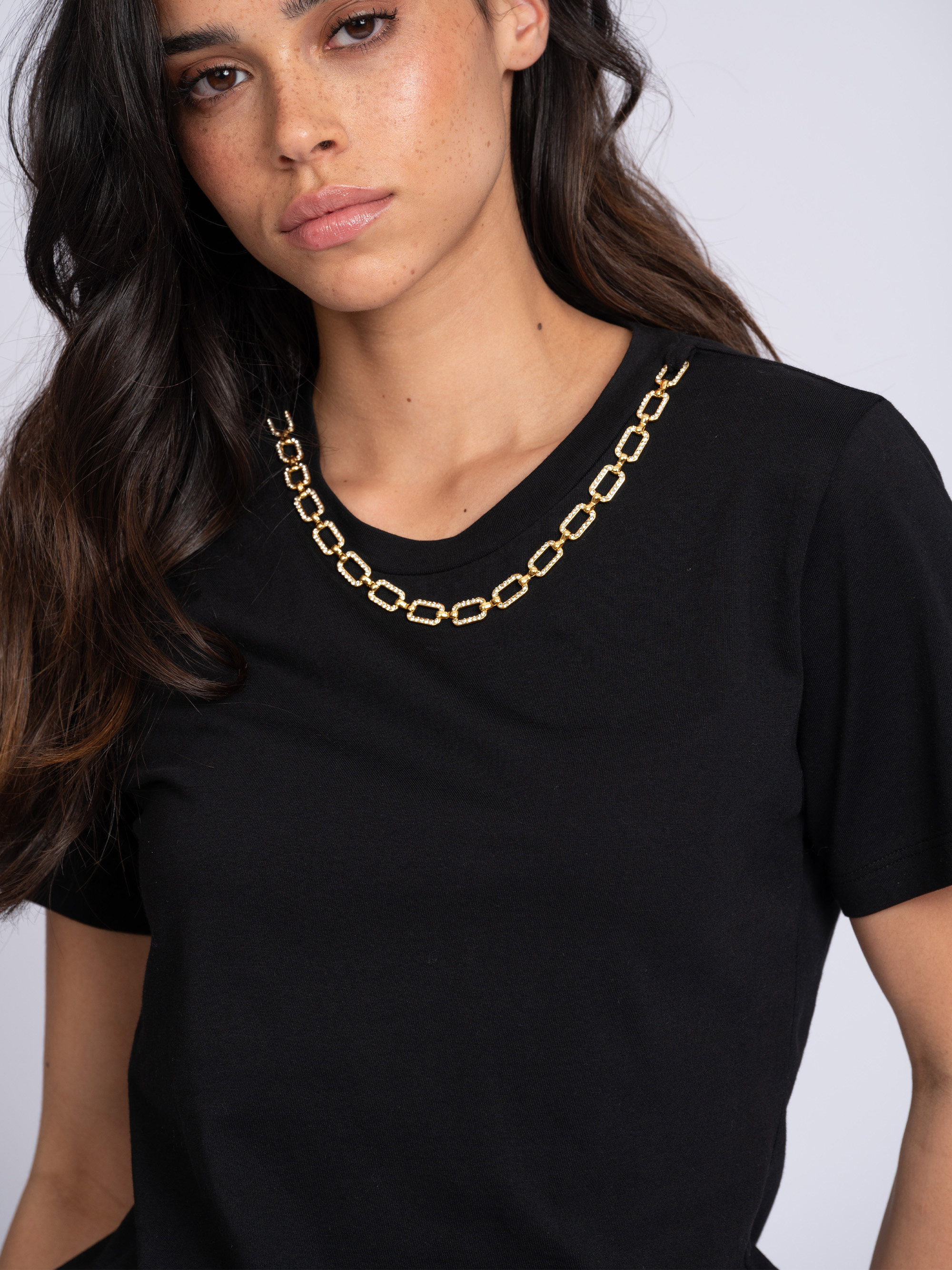 T-shirt with chain detail at the neck