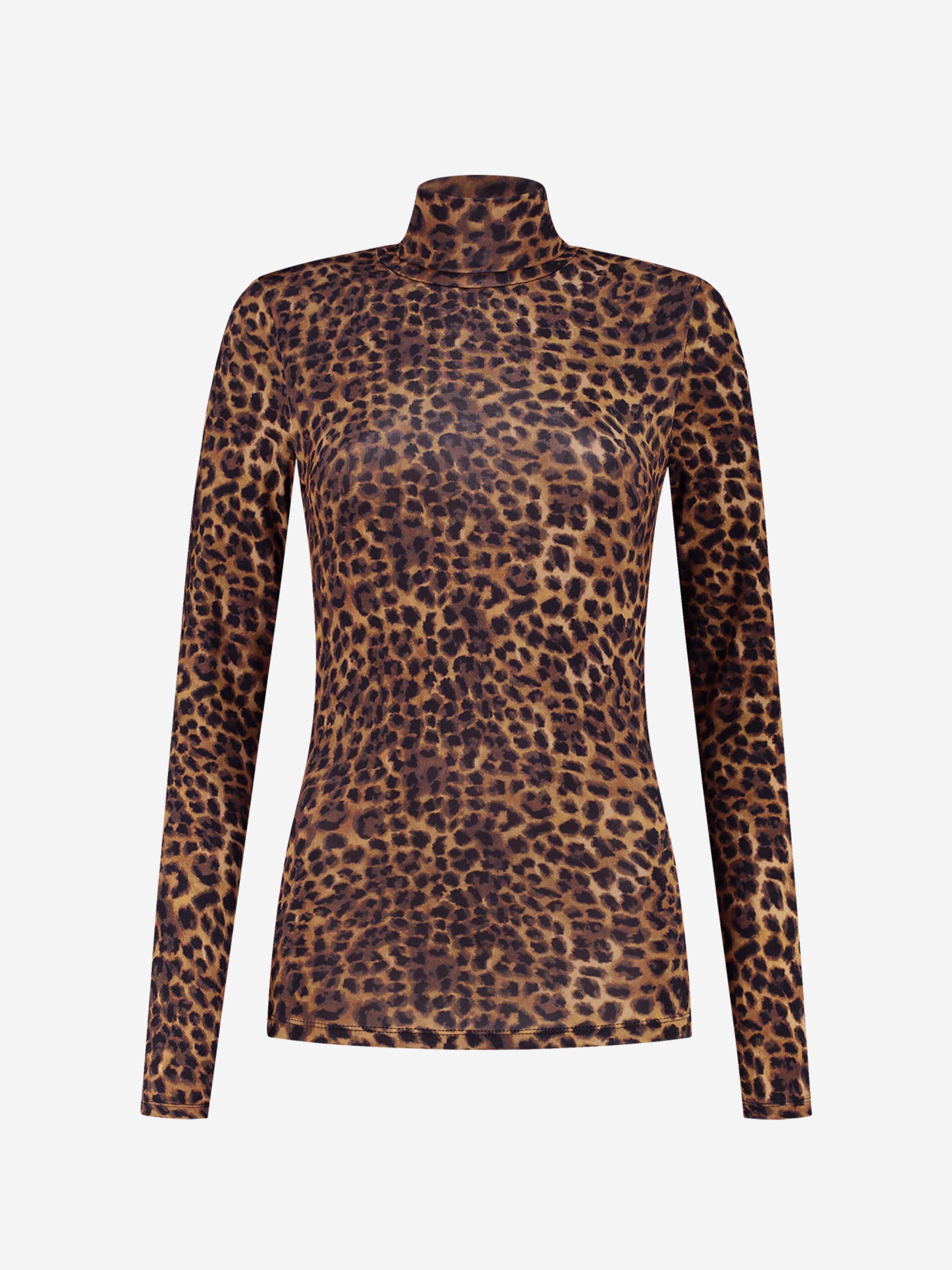  Fitted Leopard print top with turtleneck  