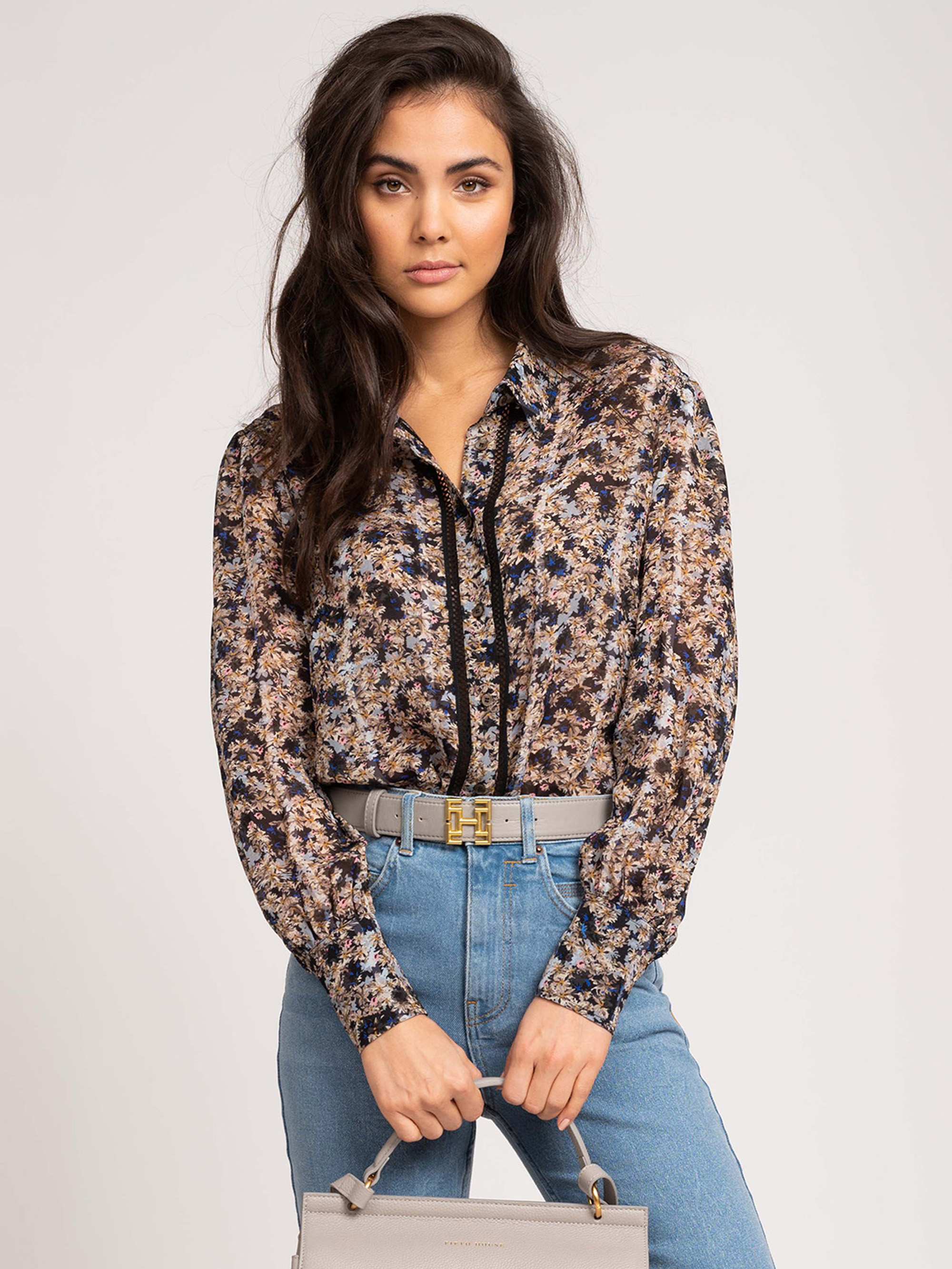 Flower print blouse 