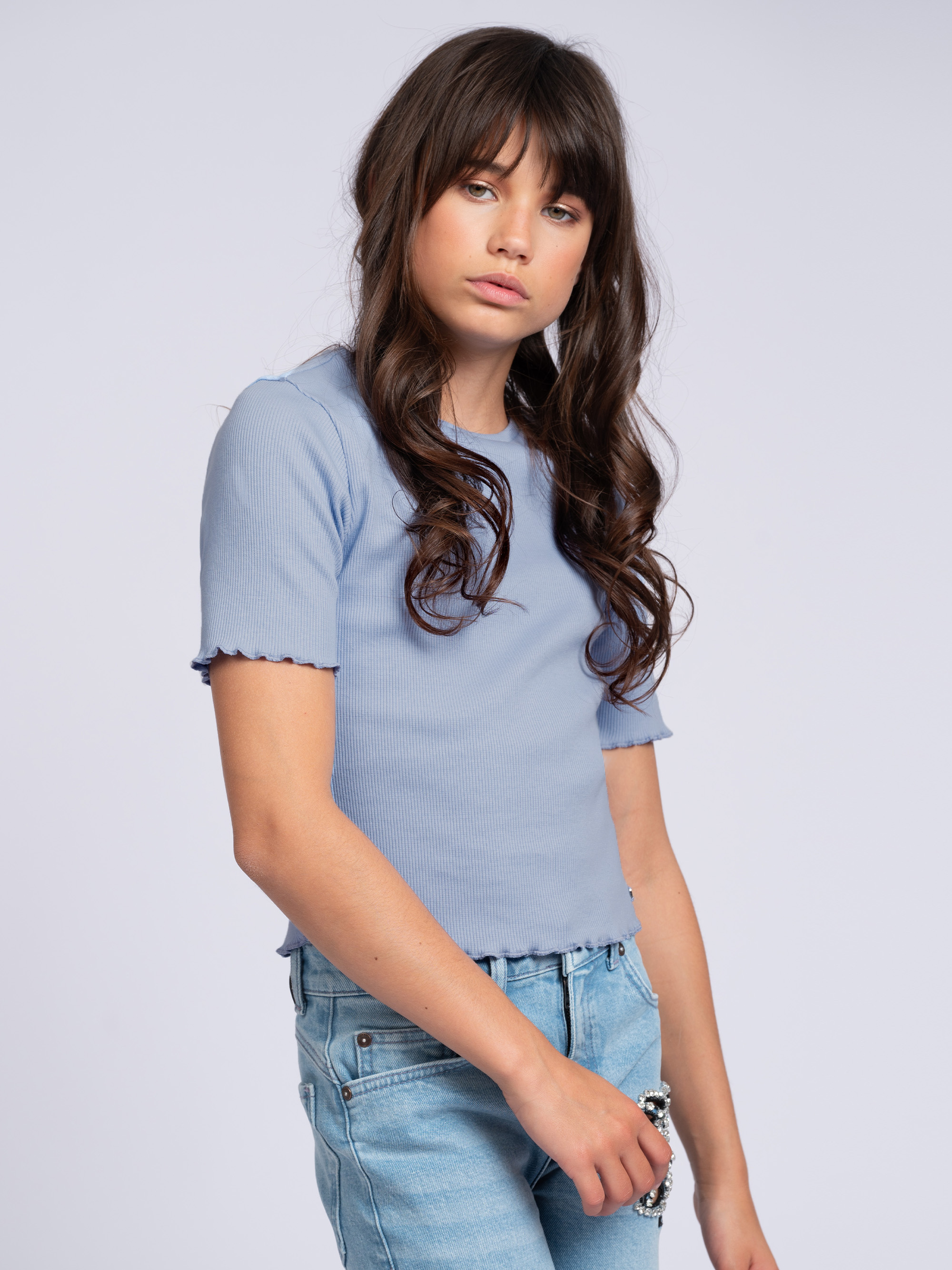 Geribbelde crop top met ruches