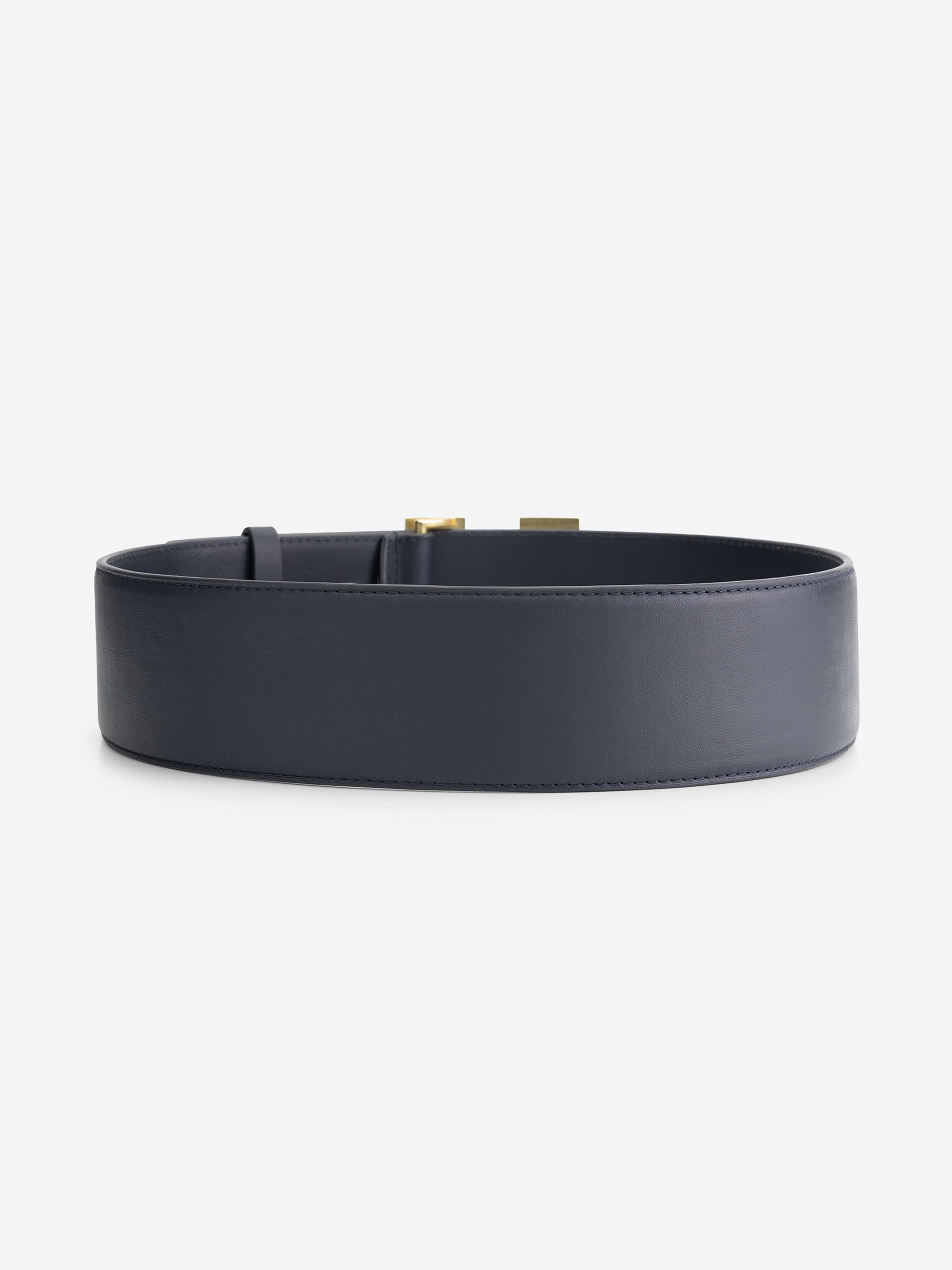 Leather waist belt with logo buckle