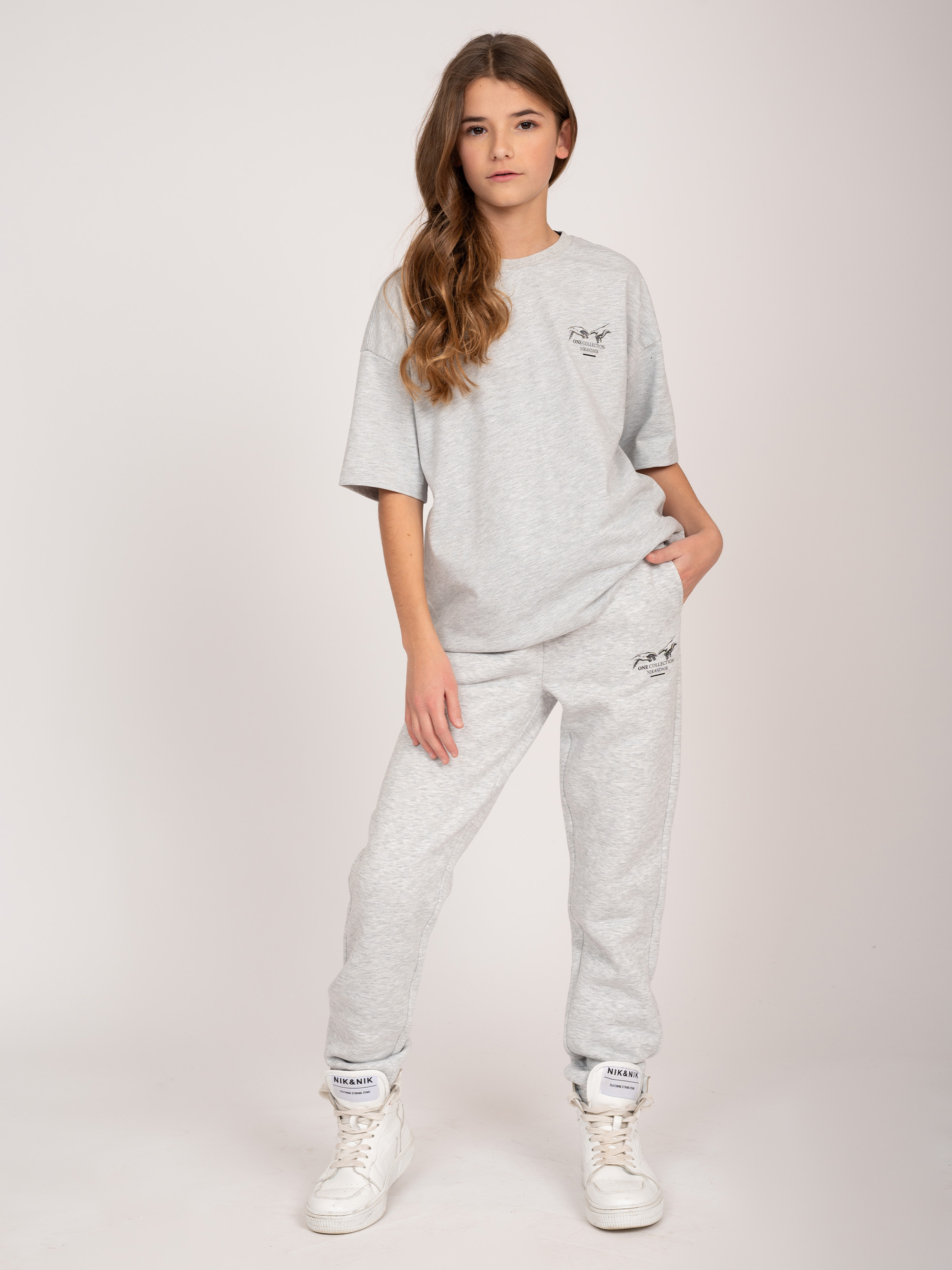 Mid rise sweatpants met graphic print