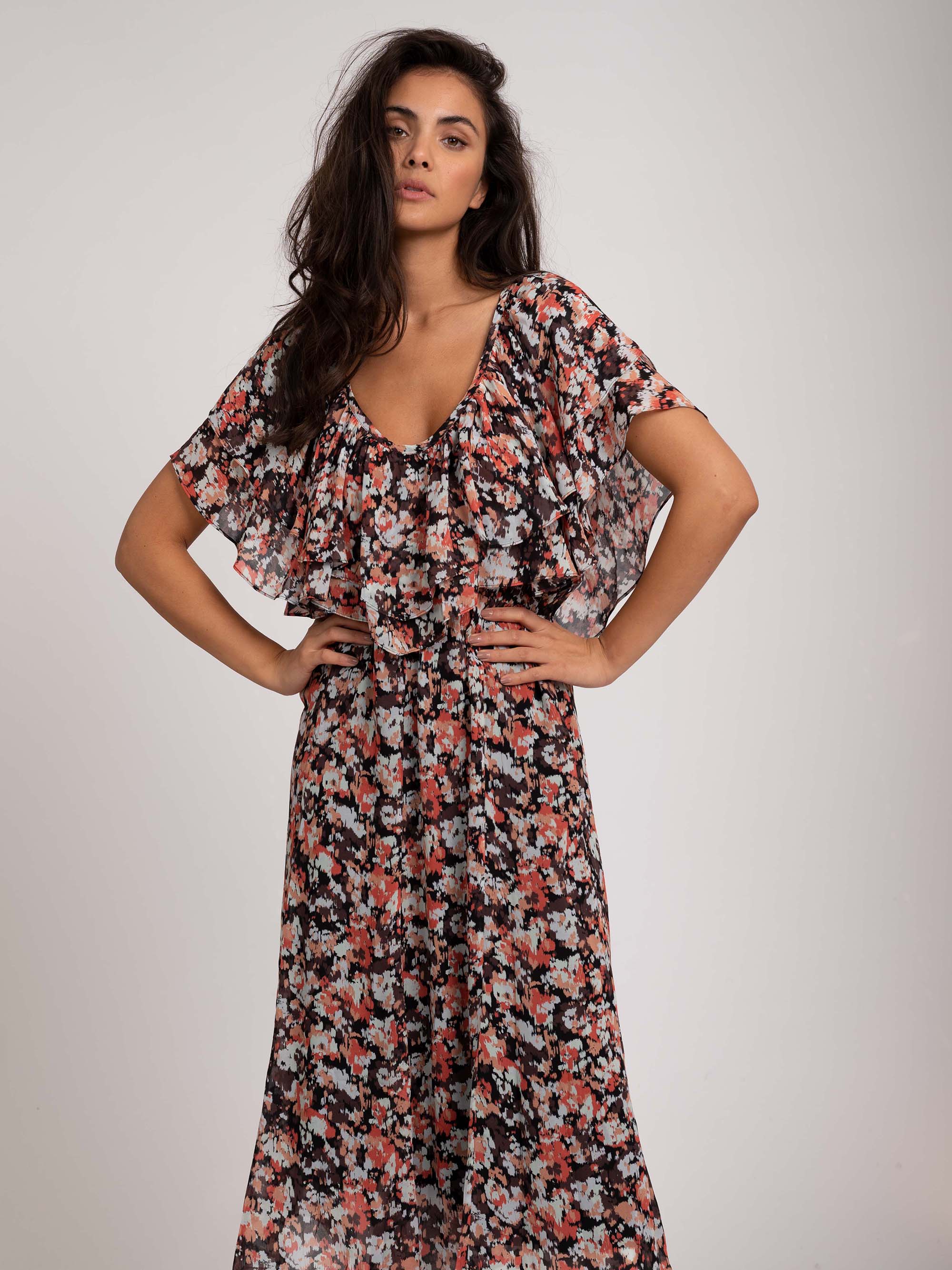 Flower print maxi dress with elastic waistband