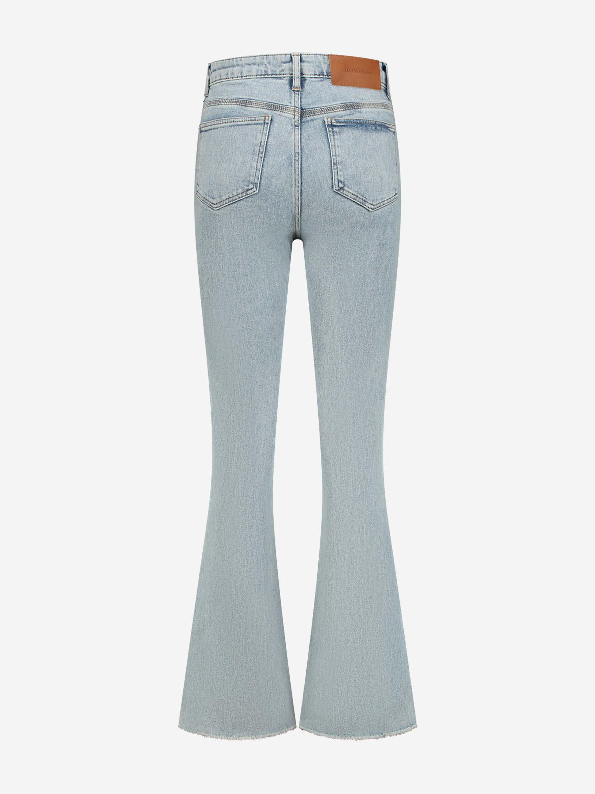 Flare jeans with High rise 