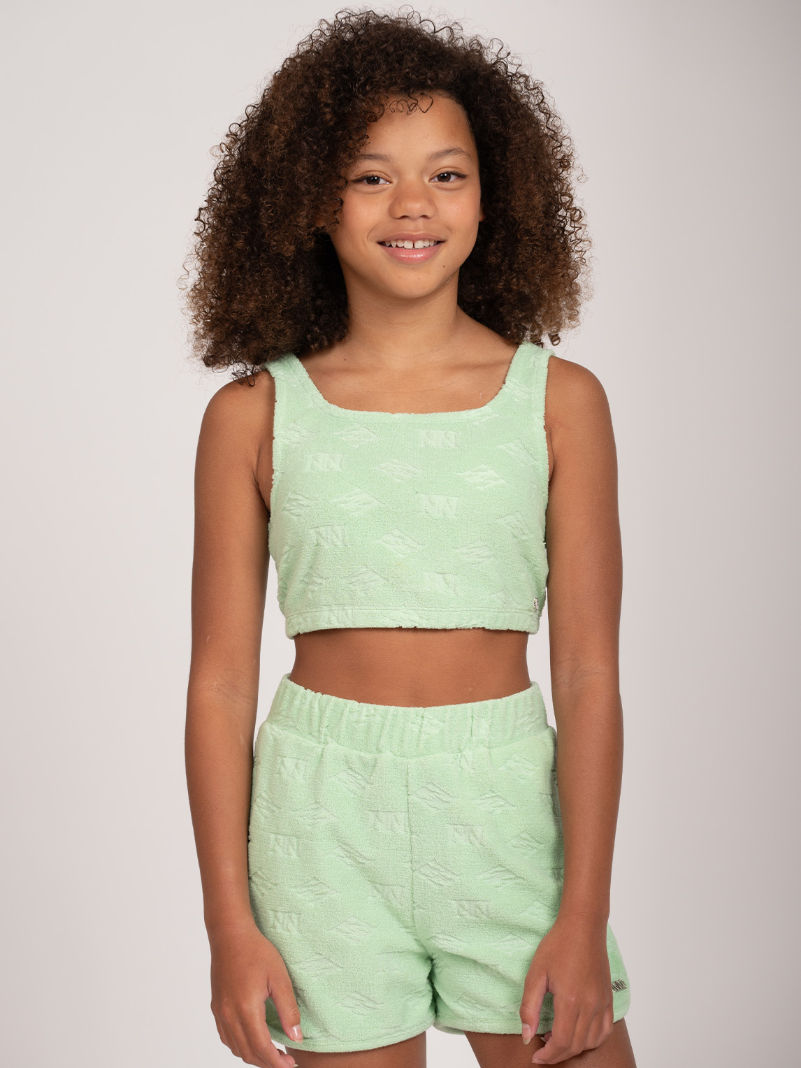 Short with logo pattern