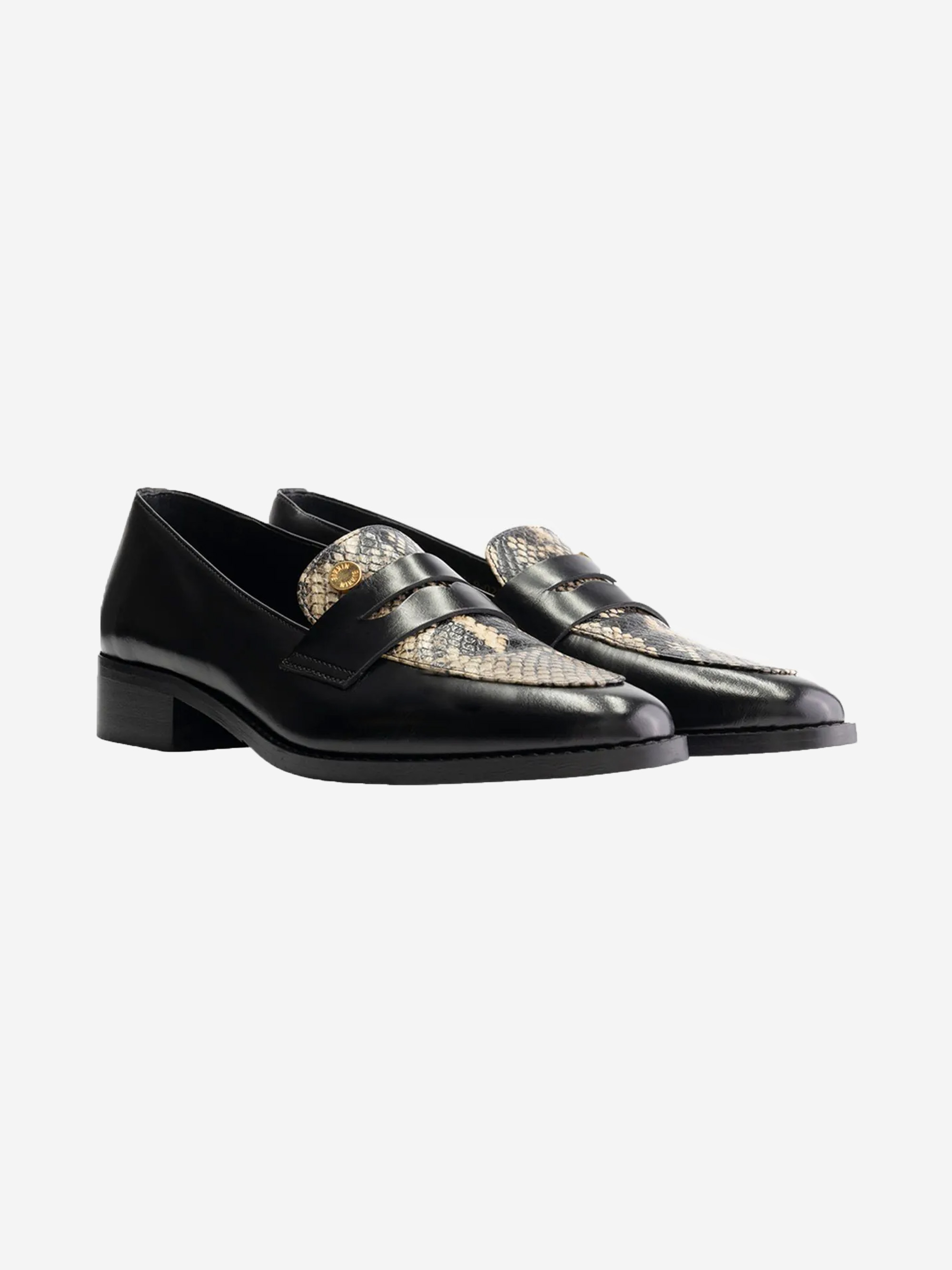 Loafer met slangenpatroon