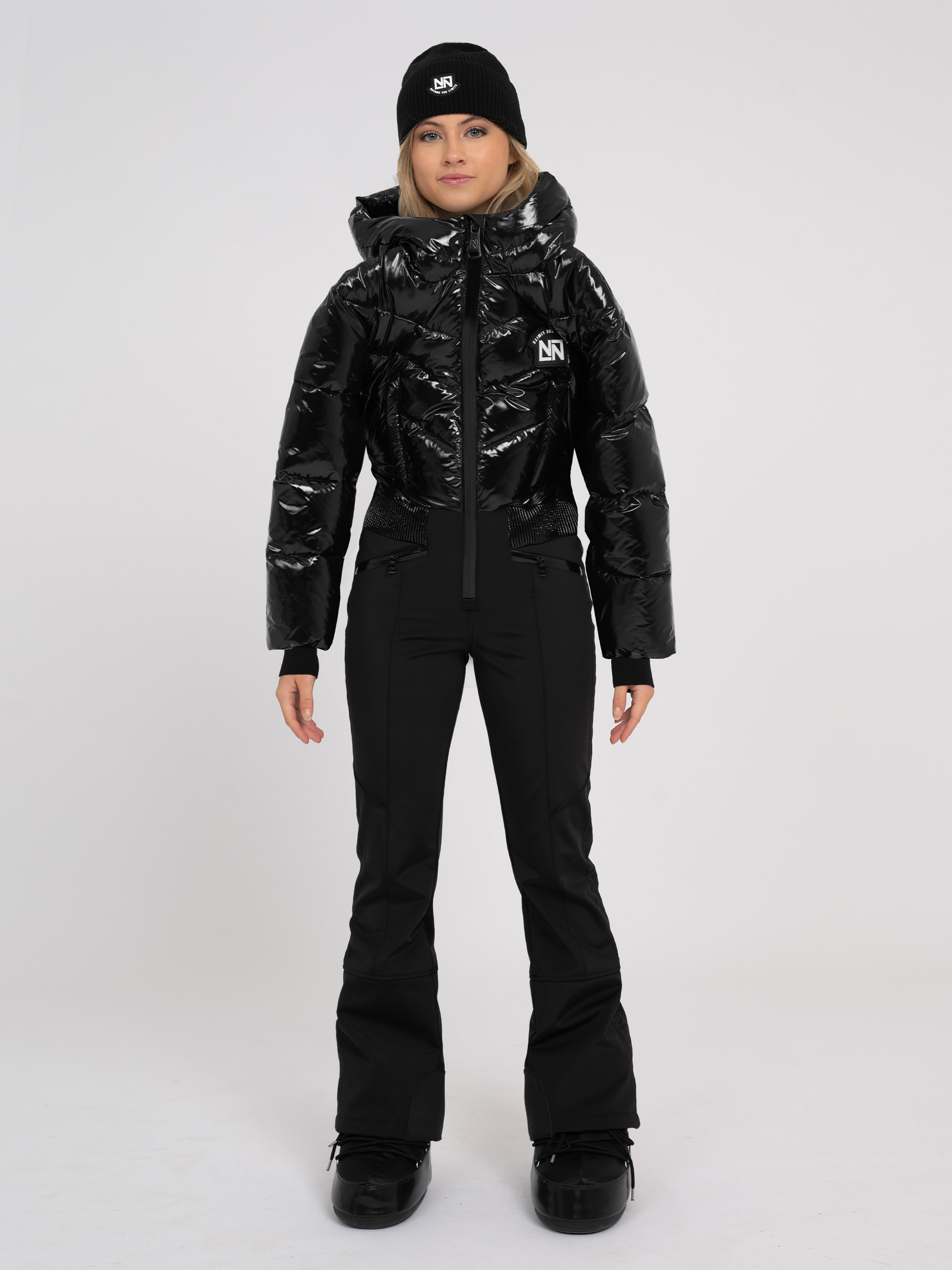 Ski jumpsuit met capuchon en verstelbare taille