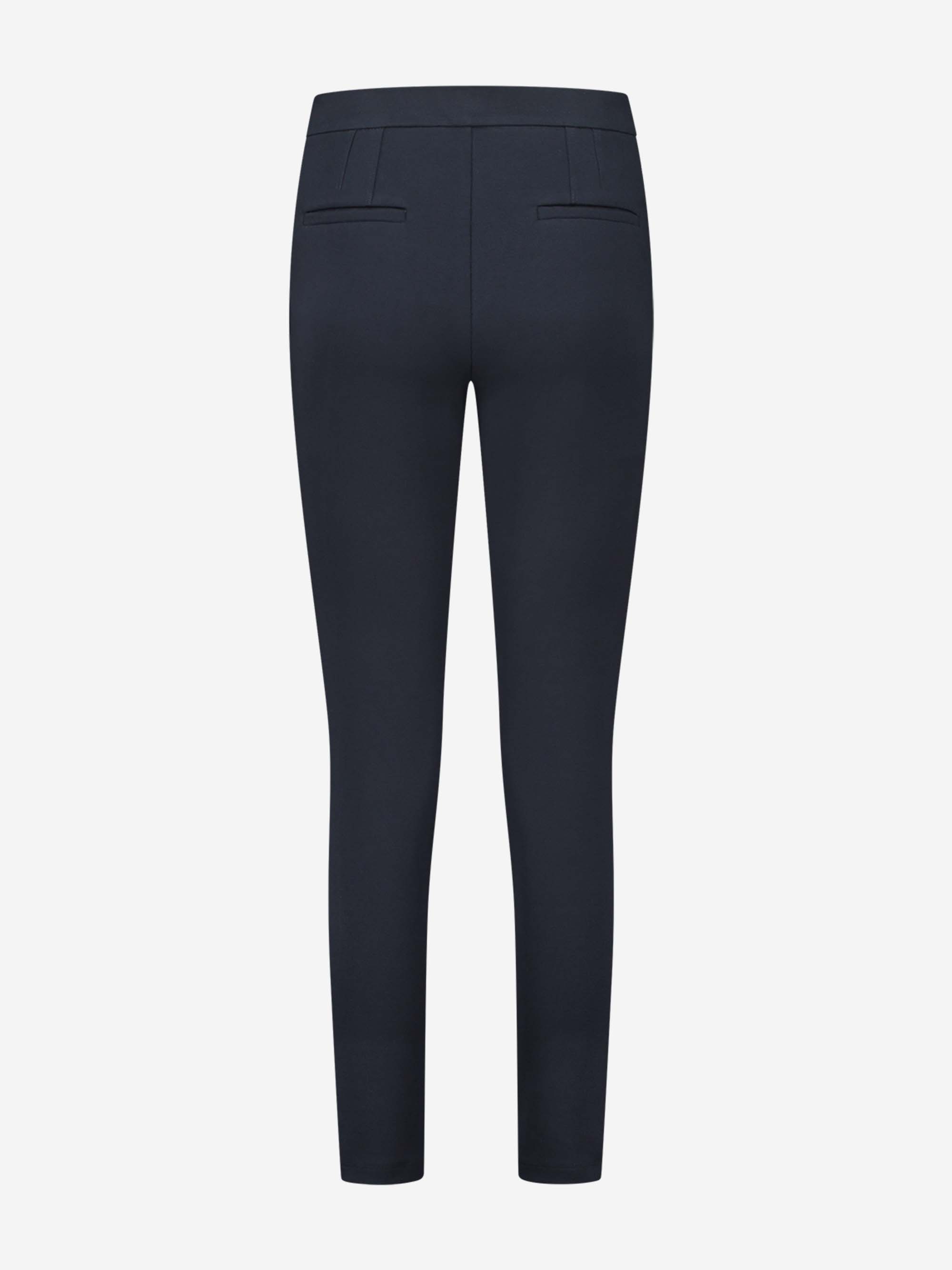 Skinny trousers with high rise