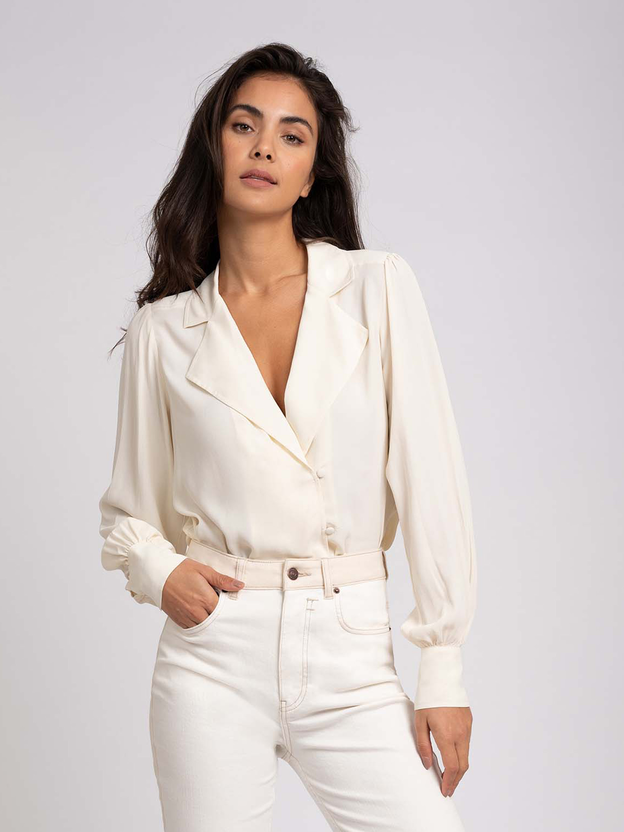 Regular blouse with asymmetric lapel collar 